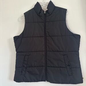Made for Life Black and White Puffer Vest